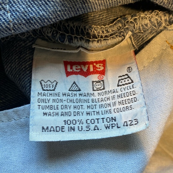 Vintage Levi’s 501 Jeans: Size 36x30 - Picture 7 of 8